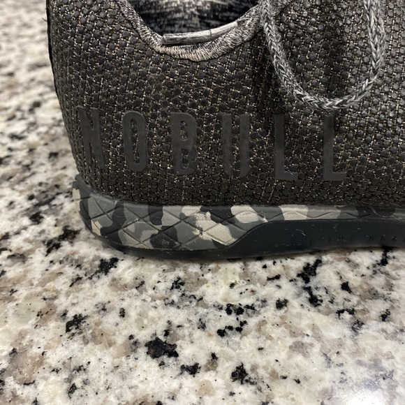 Nobull grey heathered athletic sneaker - Picture 3 of 8